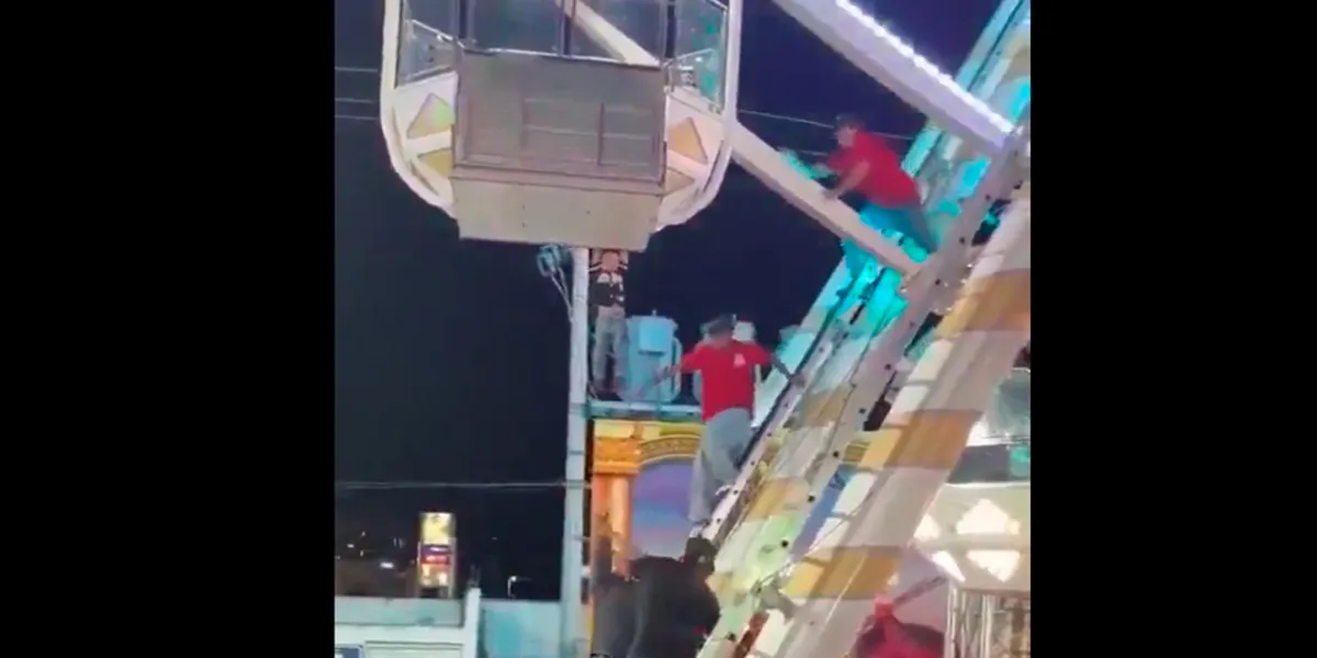 Niño queda colgado de rueda de la fortuna en Torreón. VIDEO
