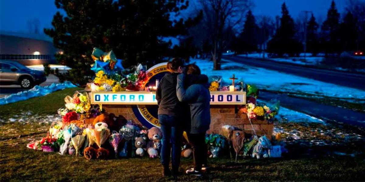 Autor del tiroteo en escuela de Michigan fue "DESPIADADO", dice la policía