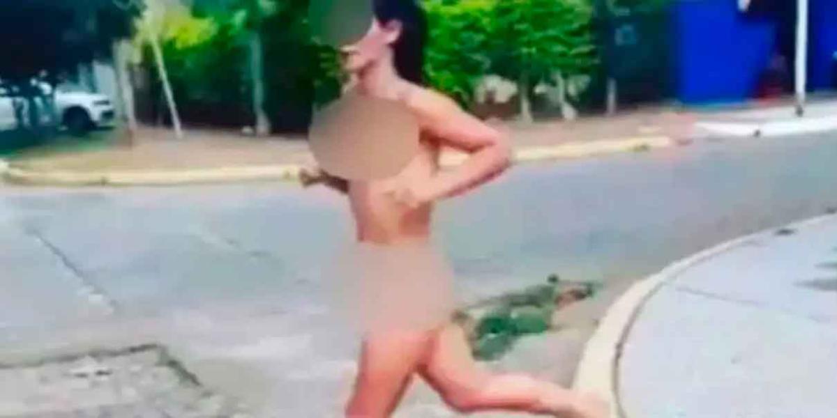 Mujer comió hongos alucinógenos, corrió desnuda por la calle y se tiró al río