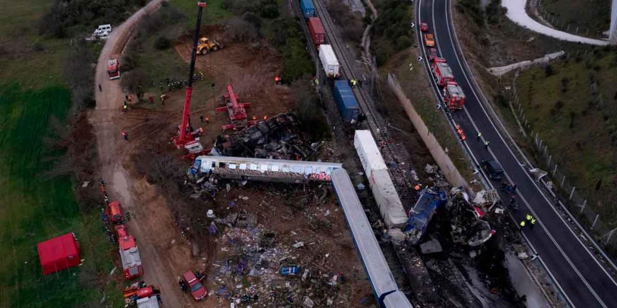 ENCONTRONAZO entre dos trenes en Grecia deja al menos 36 muertos y 85 heridos
