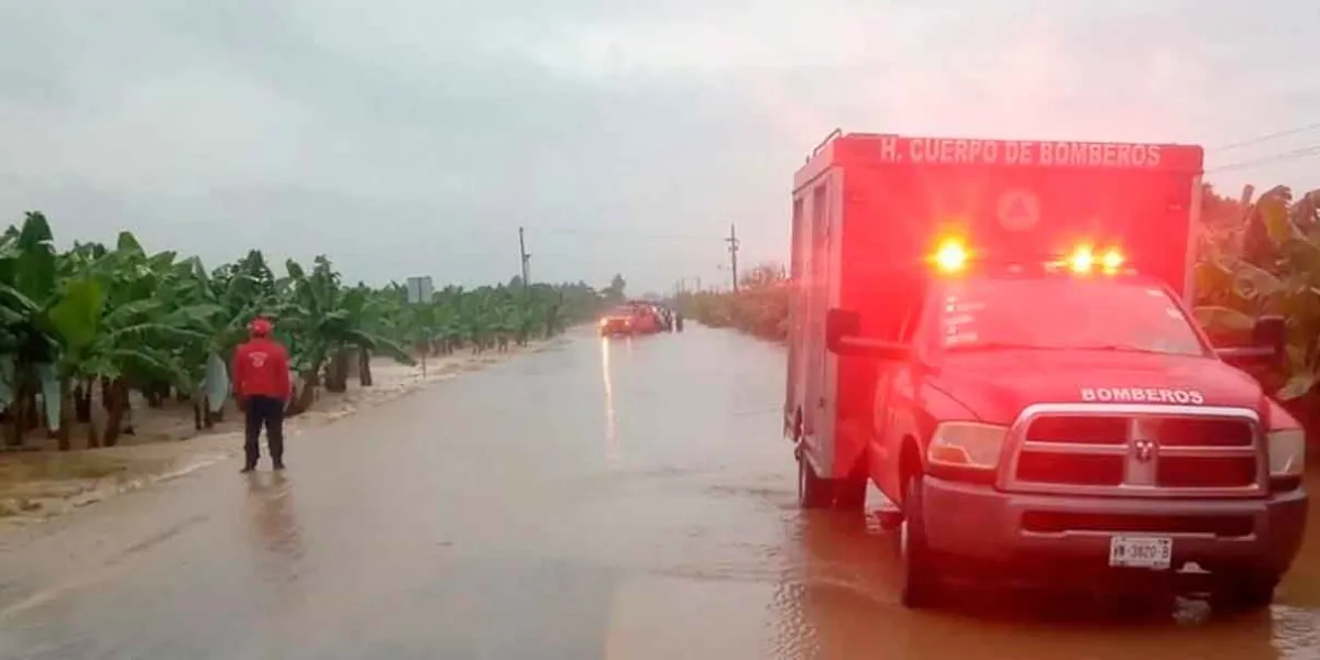 Frente frío dejó a Tabasco bajo el agua 