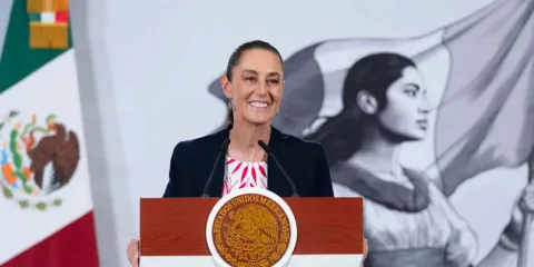 Claudia Sheinbaum viajará a Barcelona; se reunirá con Sánchez, Lula y Petro