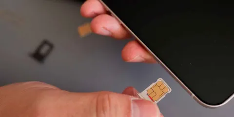 SCJN analiza permitir demandas por daño moral contra telefónicas por SIM swapping en México