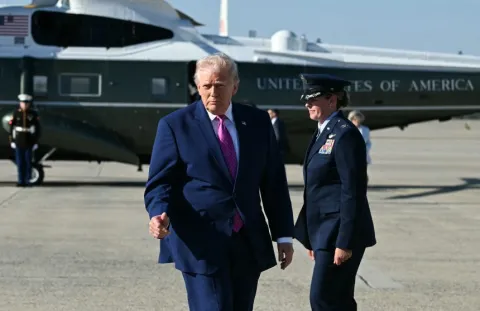 Estados Unidos asume el control militar del Estrecho de Ormuz