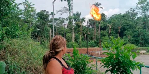 Pemex y los mecheros de Jalapa, Tabasco: la población declara hartazgo ante fuertes olores y enfermedades