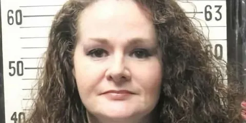 Christa Pike sobrevive a dos dosis de inyección letal durante su ejecución en Tennessee