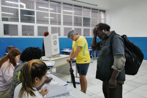 El Tribunal Supremo de Brasil amplía dos horas la votación en la segunda vuelta electoral
