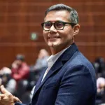 Director de Birmex compra dos depas al contado por 22 mdp y acumula 19 viajes por el mundo