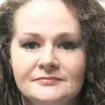 Christa Pike sobrevive a dos dosis de inyección letal durante su ejecución en Tennessee