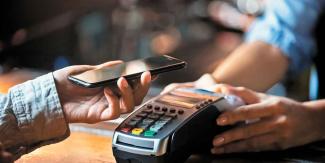 Bancos aceleran pagos con tarjeta; ahora serán sin contacto