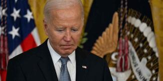 Biden pide “poner fin al drama” de su candidatura