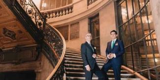 Martín Borrego simuló un evento diplomático, pero era su boda en el MUNAL