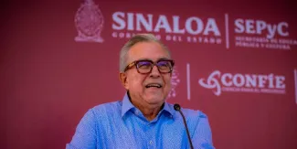 Rubén Rocha vuelve a pedir licencia tras un día en la gubernatura