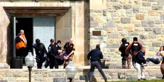 Tiroteo en Universidad Estatal de Virginia deja cinco heridos; investigan a varios sospechosos