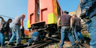 Vagón de la Línea 3 del Metro se descarrila en talleres de Ticomán; no había pasajeros